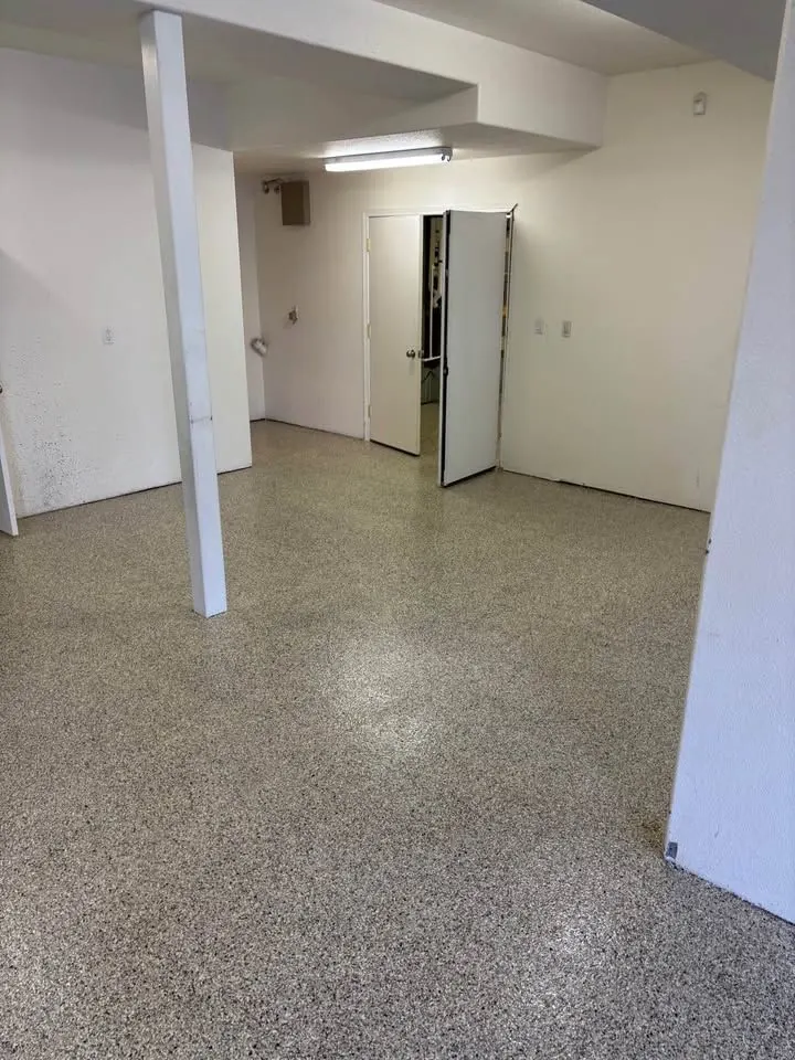 Beige color chip epoxy basement floor